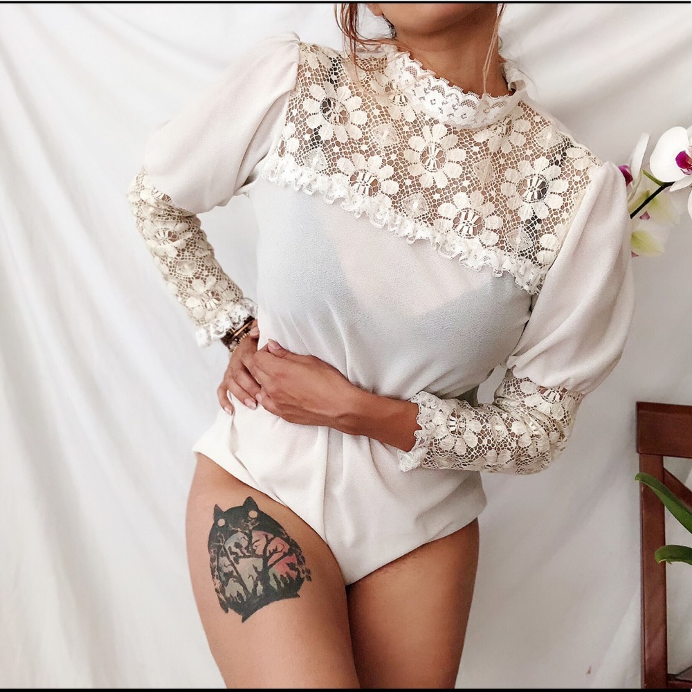 SOLD ✔️Vintage 1970s Lace Bodysuit Edwardian
